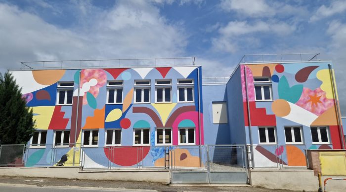 A Torrita di Siena nuova opera di Arte Pubblica in Valdichiana: &ldquo;Costruire il futuro&rdquo; a scuola primaria De Amicis