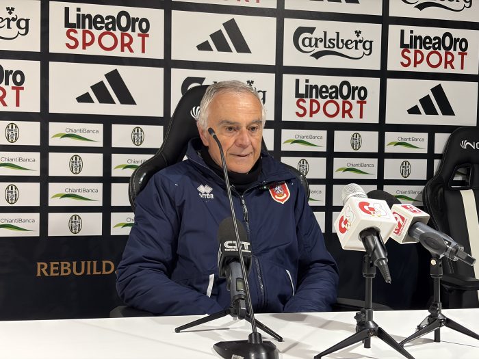 Calcio, il mister del Grosseto Indiani: "Pari giusto, complimenti al Siena"