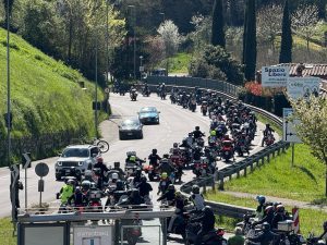 Siena: "Mettiamoci in moto", sabato 18 aprile il motogiro delle contrade