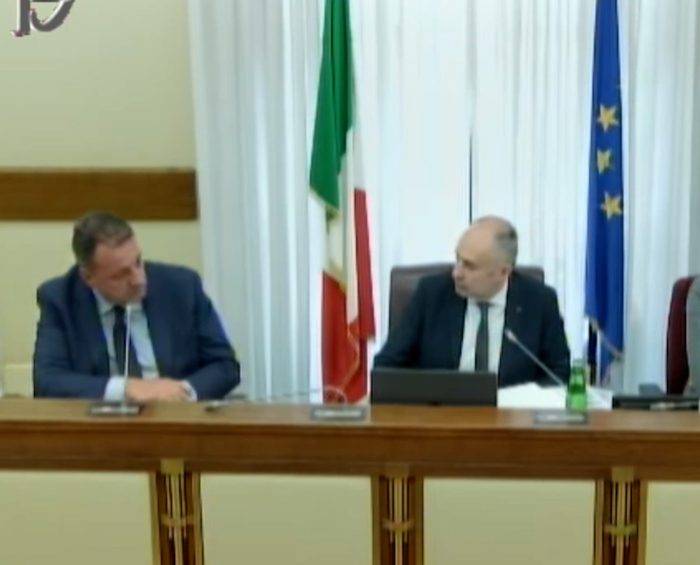 Morte Rossi, Fava in Commissione: "Per me il 6 marzo 2013 &egrave; un giorno come un altro". Spunta una mail di Rossi a Profumo