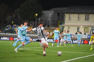Calcio serie C: la Pianese ci prova in tutti i modi ma non sfonda, contro la Juventus Next Gen finisce 0-0