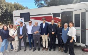 Un camper per raggiungere gli ultimi: inaugurata a Siena la stazione di posta itinerante