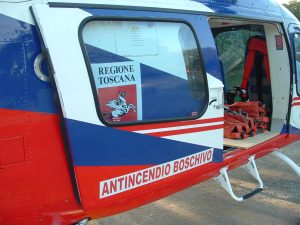 Incendi boschivi: 34 eventi a inizio aprile in Toscana. Massima attenzione negli abbruciamenti