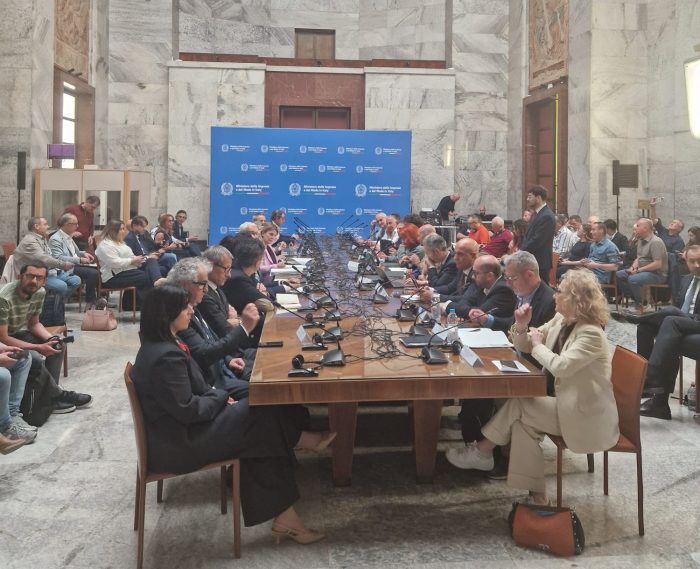 Beko Siena, al Ministero tre ipotesi ma nessuna certezza. I sindacati: "Incontro deludente"