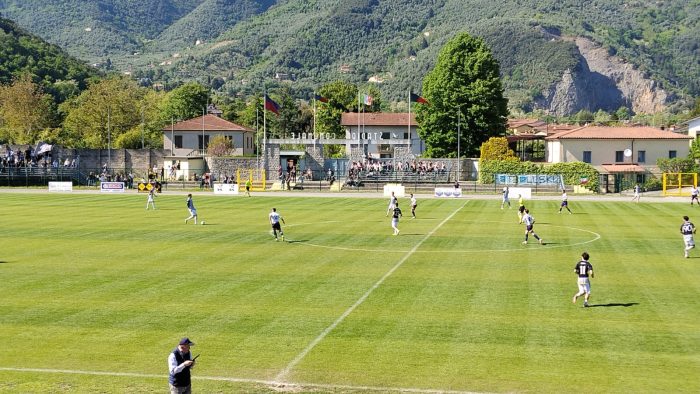 Calcio, il Siena vince in rimonta contro il Camaiore