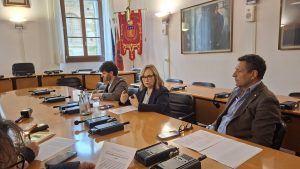 Raccolta rifiuti a Poggibonsi, nuova fase al via. Ecco le novit&agrave;