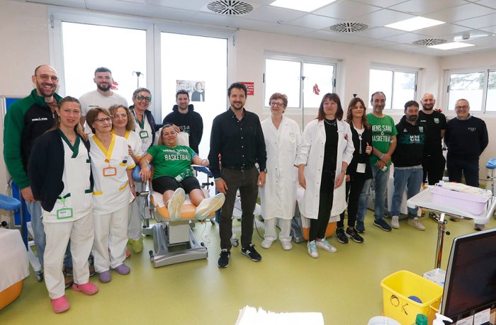 Generosit&agrave; della Mens Sana Basketball: donazione di sangue collettiva di giocatori, allenatori, dirigenti e tifosi