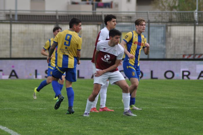 Calcio, Eccellenza: termina a reti bianche tra Figline e Valentino Mazzola Siena
