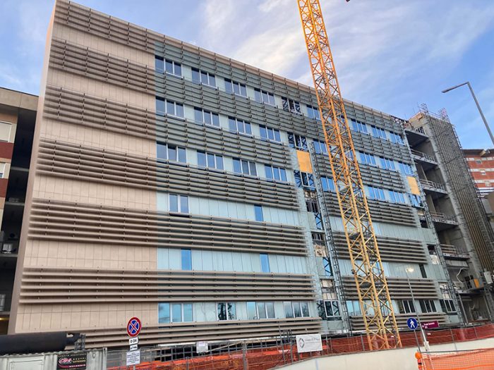 Ospedale Le Scotte di Siena, nuovo edificio volano: ottenuto il collaudo statico e raggiunto il target Pnrr per la sicurezza antisismica