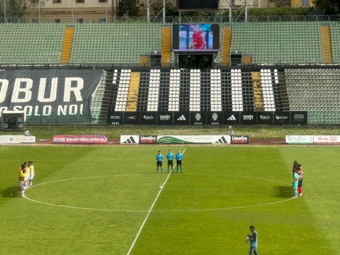 &ldquo;Ciao Alex&rdquo;: il Siena omaggia Manninger prima della sfida con il Montevarchi