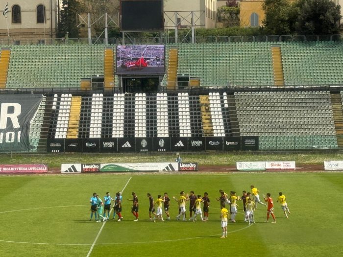 Calcio, termina 0-0 tra Siena e Montevarchi