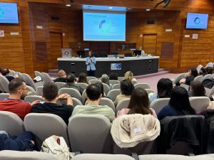 Infermiere di famiglia e comunit&agrave;, dalla Calabria alla Toscana per imparare il modello della Asl Toscana sud est