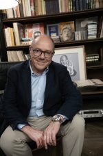 Carlo Verdone ospite d’onore a Radicofani: torna La Posta Letteraria nel Bosco Isabella