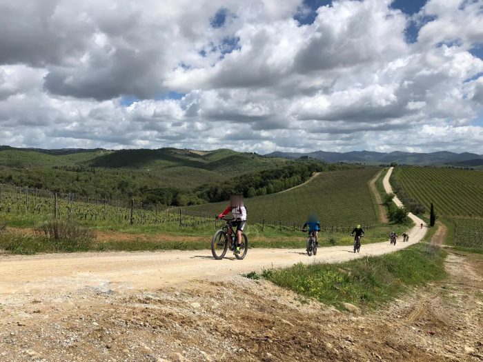 Chianti Classic, il 2 giugno torna a Castelnuovo Berardenga la storica cicloturistica tra le Strade di Siena