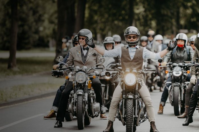 Moto, stile e solidariet&agrave;: il 17 maggio il DGR torna a Siena con un giro tra Crete, Asciano e Buonconvento