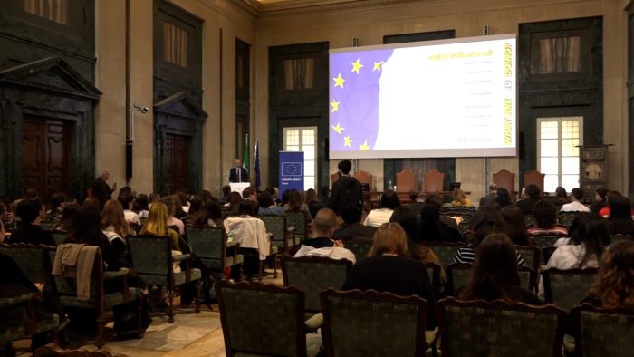 &ldquo;What are EU doing?&rdquo;, gli studenti toscani interrogano l&rsquo;Europa: confronto a Siena con gli eurodeputati