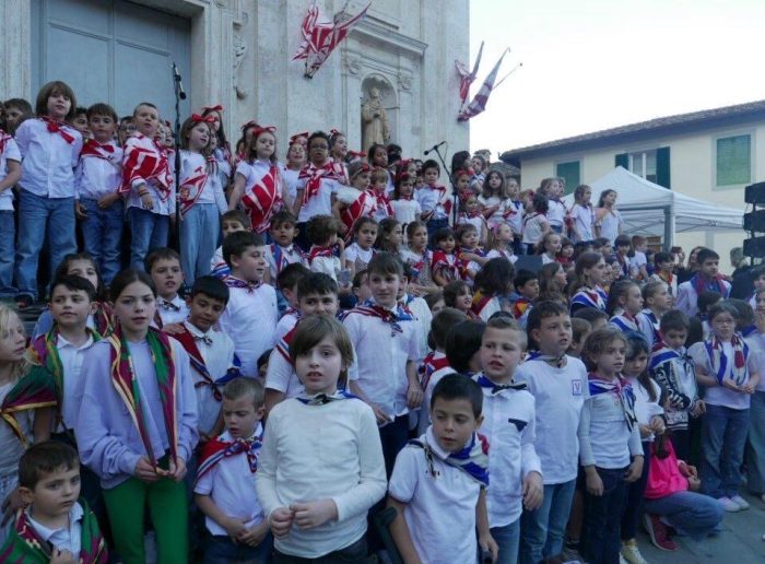 Torna in Piazza Provenzano la Rassegna della Canzone Senese dei Gruppi Piccoli delle Contrade
