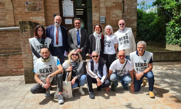 &ldquo;Toscana lavoro in tour&rdquo; a Siena, l'Assessore al Lavoro Lenzi incontra i lavoratori Beko