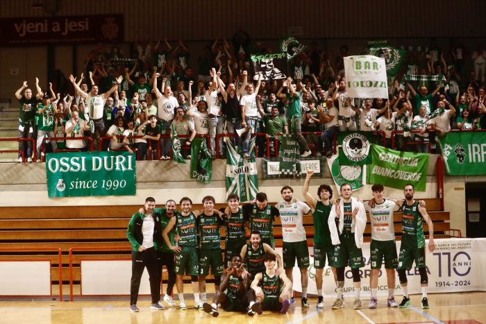 Mens Sana Basketball, Caliani: "Vittoria importante con Jesi: riposo prezioso, ora Borgomanero. Tifosi straordinari"