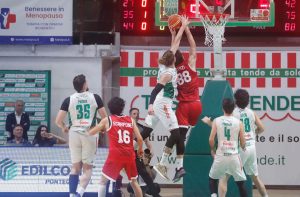 Gara 2 dei play off Mens Sana Basketball - Jesi domani differita esclusiva su Siena Tv