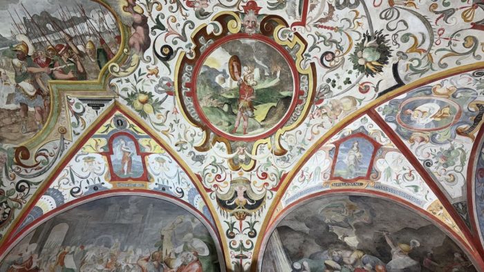 Siena, Ricami d&rsquo;arte a Palazzo Chigi Piccolomini alla Postierla