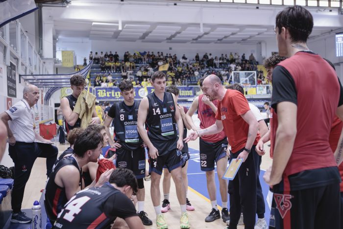 Basket: passo falso per la Virtus Siena, Lucca vince gara 1