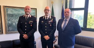 Carabinieri Siena, consegnata la Medaglia "Mauriziana" ai luogotenenti Cillerai e Brincat