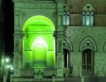 Siena, la Cappella di Piazza del Campo illuminata di verde per la Giornata Mondiale della Sla
