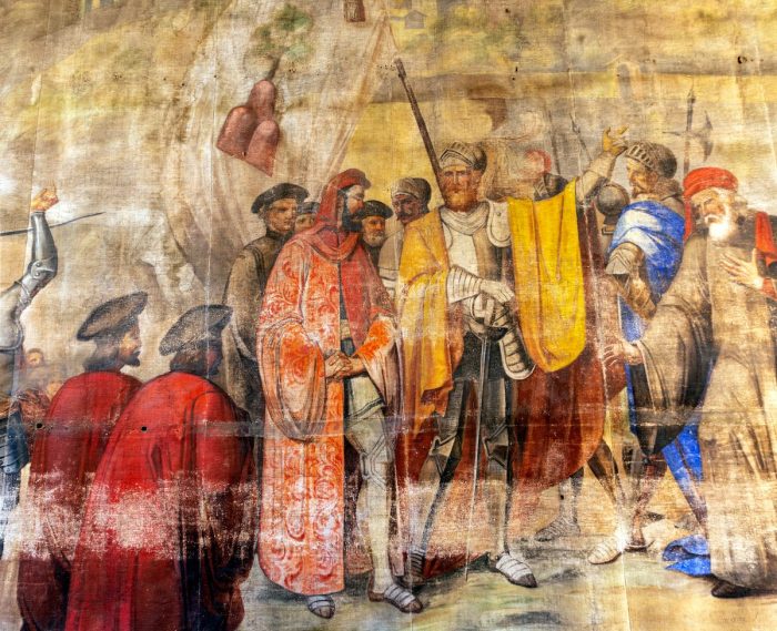 Montalcino, restauro del prezioso sipario del Teatro degli Astrusi del pittore senese Alessandro Maffei