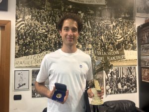 Consegnato il 47&deg; Fedelissimo d&rsquo;Oro a Tommaso Andolfi: "Vorrei tornare in serie C con il Siena"