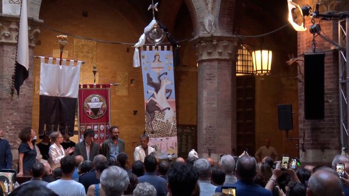 Palio 2 luglio 2026, svelato il Drappellone dell'artista Ismaele Nones