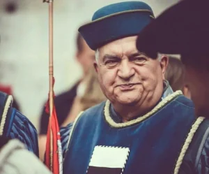 Siena: addio a Mario Cappelli, storico trombetto di Palazzo