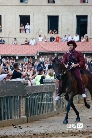 Palio di luglio, Entu De Petra Ulpu &egrave; ricoverato al Ceppo in buone condizioni