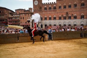 Palio 2 luglio 2026, la Giraffa vince la Seconda Prova