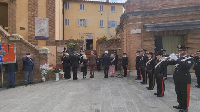 Strage di Via dei Gazzani 36 anni dopo: Siena ricorda i carabinieri Forziero e Campanile