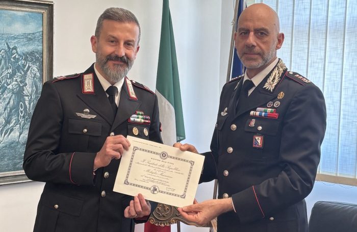 Carabinieri Siena, consegnata la Medaglia Mauriziana al Maresciallo Maggiore Claudio Pietrini