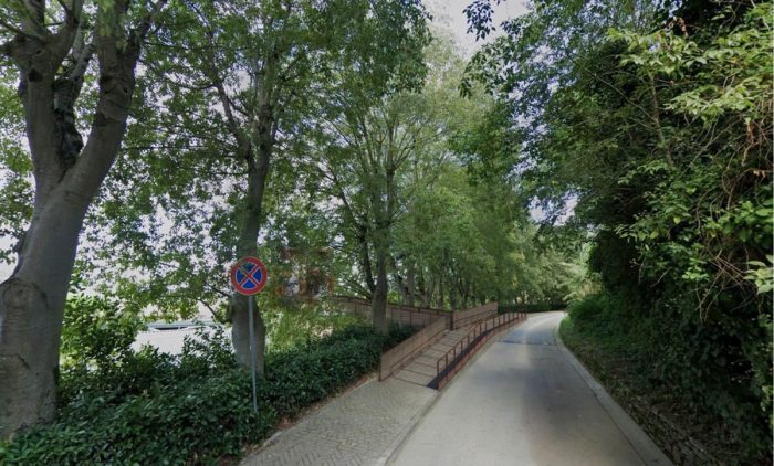 Poggibonsi, parcheggio e centro pi&ugrave; vicini: iniziano i lavori per la passerella pedonale al Vallone