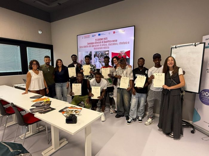 Scuola edile Siena: dall'Africa subsahariana alle imprese senesi: nove storie di integrazione, formazione e lavoro