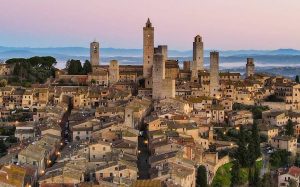 San Gimignano, Tari 2026: esenzione totale per famiglie con Isee fino a 15mila euro