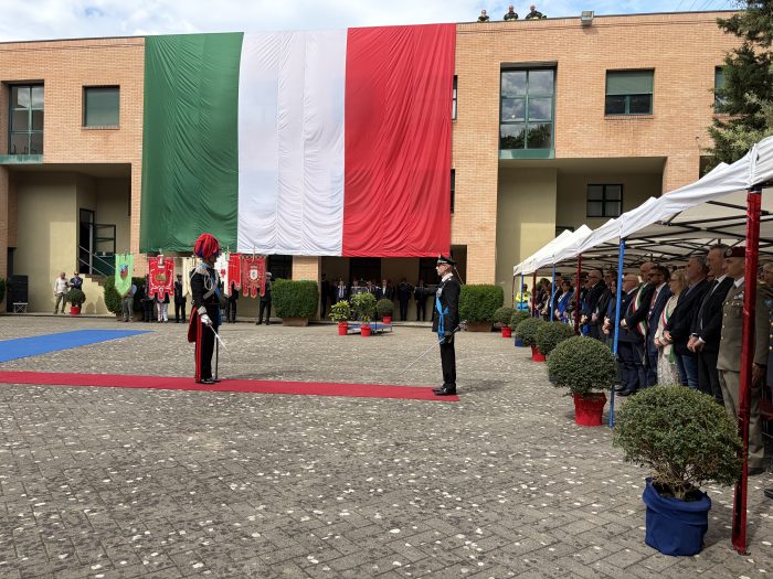 Siena celebra i 212 anni dei Carabinieri, Modesti: &ldquo;Nati per stare in mezzo alla gente&rdquo;