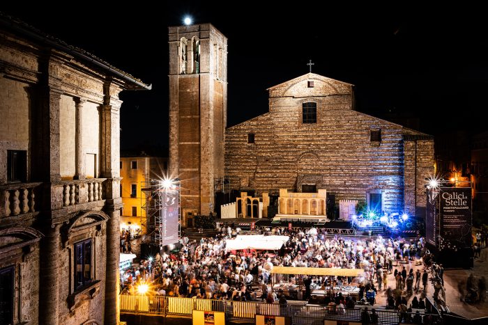 Calici di Stelle festeggia 25 anni a Montepulciano: un quarto di secolo di vino, territorio e grandi emozioni sotto il cielo di San Lorenzo
