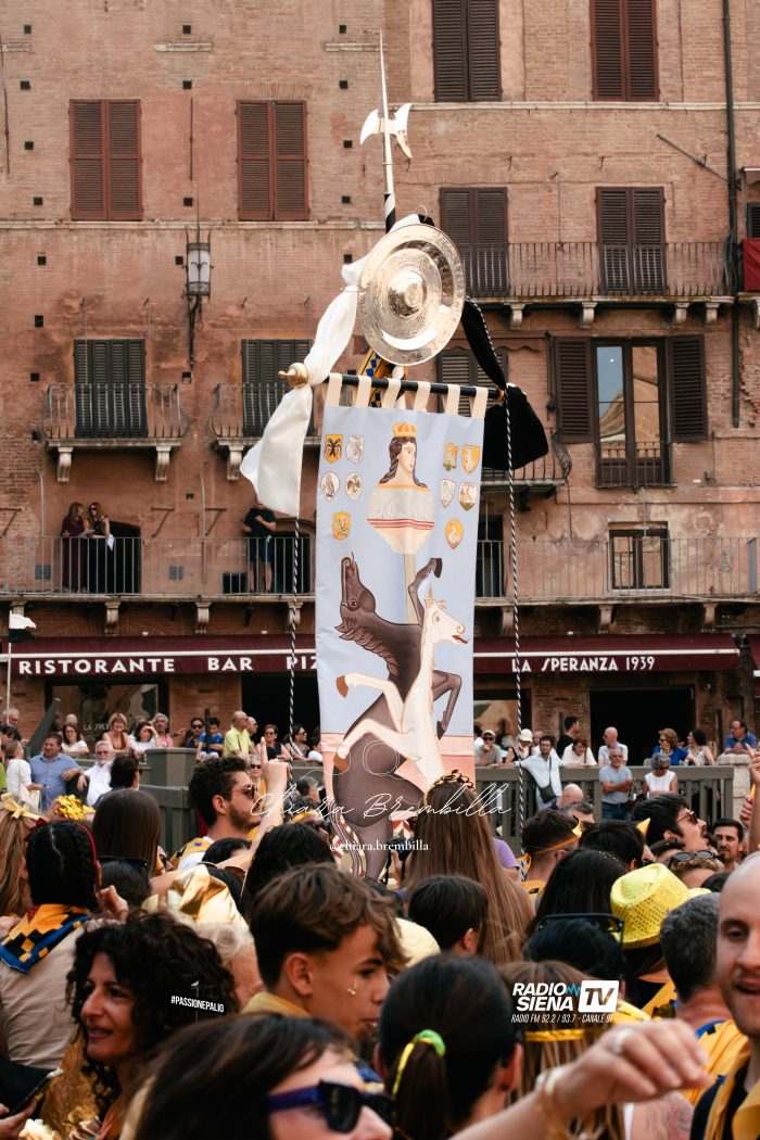 Contrada dell'Aquila, "Il tempo vola": il 12 luglio corteo della vittoria