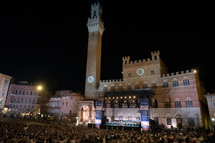 Stasera in prima tv su Rai 3 "Il Concerto per l'Italia 2026", per rivivere la magia di un evento unico