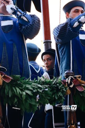 Palio di Siena, il tempo sospeso del corteo storico - La gallery (3&deg; parte)