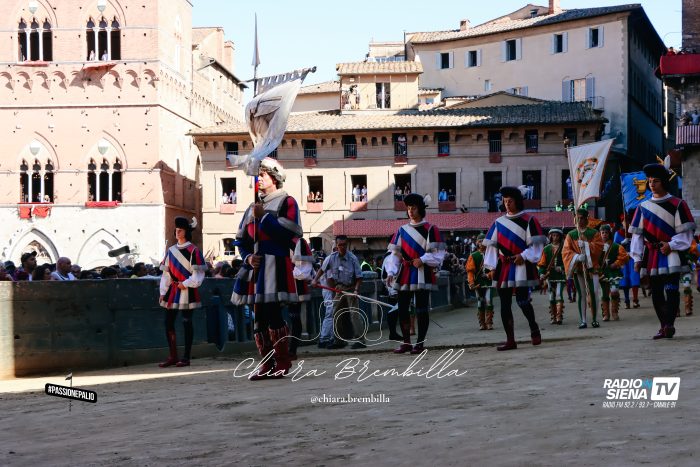 Palio di Siena, il tempo sospeso del corteo storico - La gallery (4&deg; parte)
