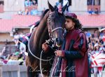 Palio di Siena, il tempo sospeso del corteo storico – La gallery (2° parte)