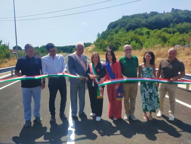 Staggia Senese, aperta la variante alla Cassia: il traffico pesante lascia il centro