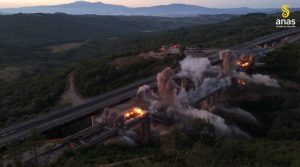 Raddoppio Siena-Grosseto: demolito con l'esplosivo il viadotto &ldquo;San Lorenzo&rdquo;