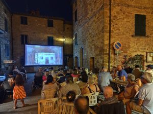 Cinema in Movimento torna ad animare la Valdichiana Senese: dal 14 luglio al 20 agosto, all&rsquo;aperto e gratuito