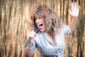 "Sboccia l'Estate", da Shakespeare a Tina Turner fino a Coltrane: il grande spettacolo conquista il cuore di Siena